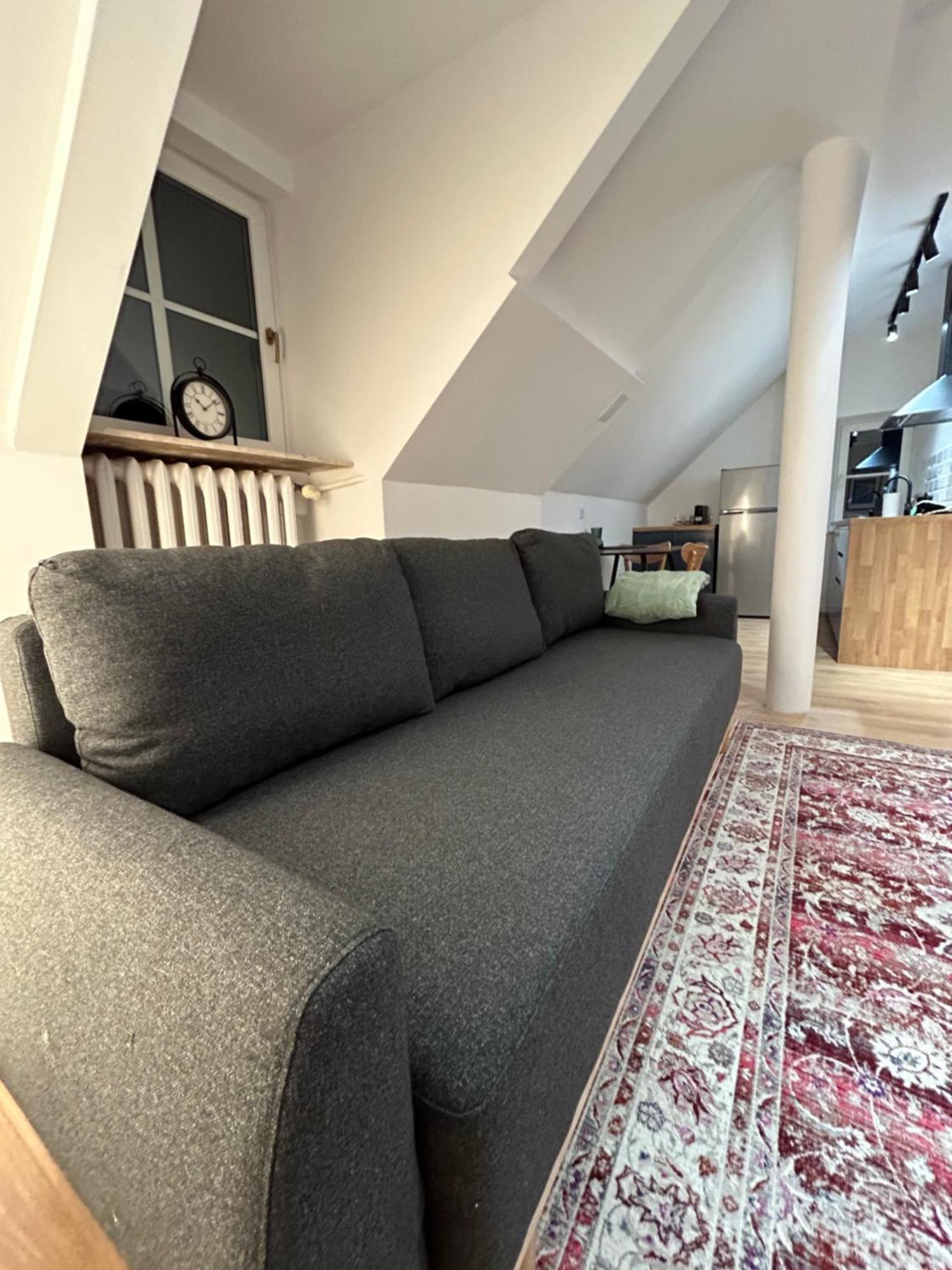 Old Tenement Apartment Варшава Экстерьер фото